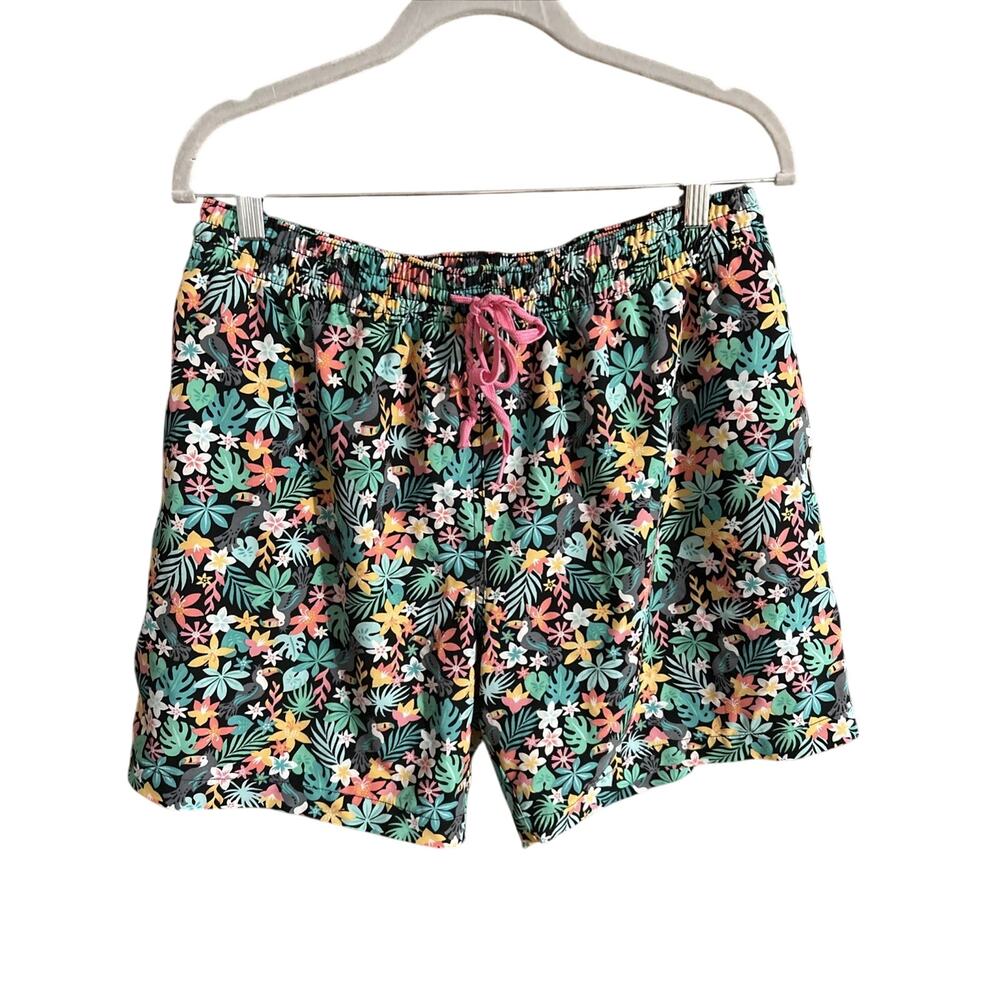 Chubbies Men’s sz XL The Boomerang Swim Trunks Shorts Toucan 5.5”
